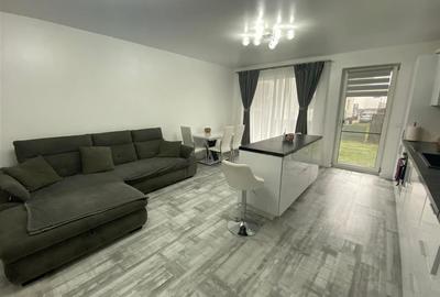 Apartament cu 3 camere semidecomandat, mobilat în Șelimbăr