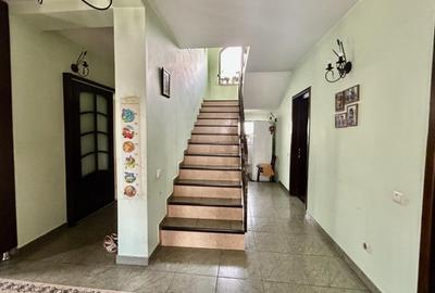 Vilă de familie 1000 mp teren, 6 camere, garaj 2 mașini, foișor - Valea Lupului - 9