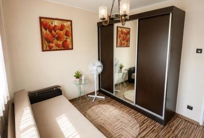Apartamnet - 3 camere - decomandat - Tineretului - 7