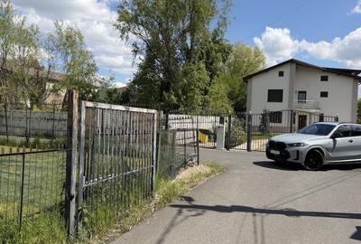 REL4001311 Teren intre vile Academia Ecvestra Mogosoaia - 1