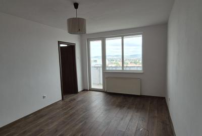 De inchiriat  ap.2 camere renovat- nemobilat - 1