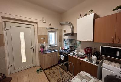 Apartament la casa de vanzare zona Boul Rosu - 8