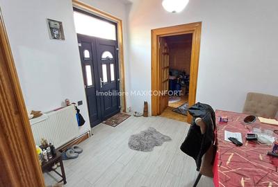 Vânzare casă, zona centrala-Imobiliare MAXICONFORT - 2