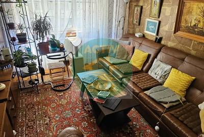 Apartament 3 camere, etaj 1 - 3