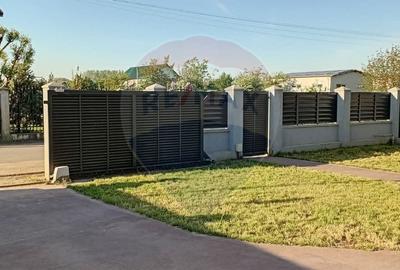 Casă / Vilă spațioasă cu curte mare de închiriat în Domnești - 17