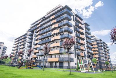 Apartament cu 2 camere semidecomandat, mobilat în Sopor