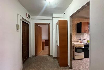 Resita, Apt. 3 cam.cf.1, semidec, CENTRAL - 25