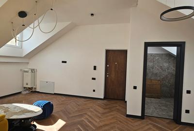 Vand apartament de 3 camere,cu 2 locuri de parcare situat in Turnisor,str.Bieltz - 9
