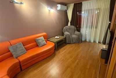 Apartament cu 3 camere decomandat, mobilat în 9 Mai