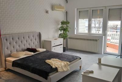 Vilă Parcul Circului , 8 camere, garaj dublu , AC ,Terase - 1