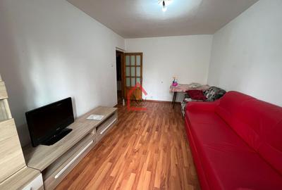 Apartament cu 2 camere decomandat, mobilat în Canta