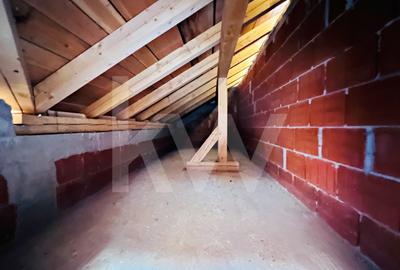 Casa unifamilială mare 5 cam, garaj, curte. Întabulată. Fughiu Oradea - 26