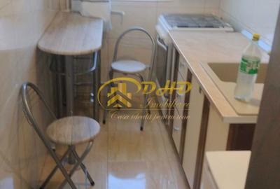 Apartament cu 2 camere decomandate, Podu Ros. - 7