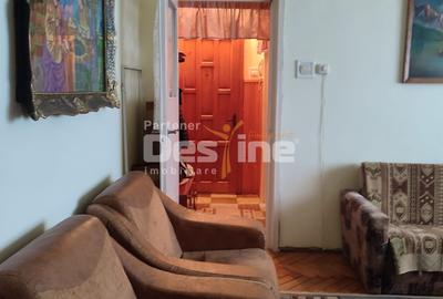 APARTAMENT CU 2 CAMERE SEMIDECOMANDAT ZONA FOARTE BUNA - 4