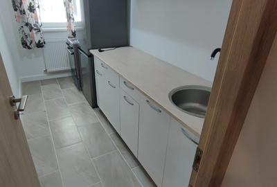Garsonieră Gavana 2 , RENOVATĂ / Centrală , mobilată / utilată ! - 15