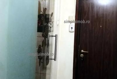 3 camere Ozana - 7