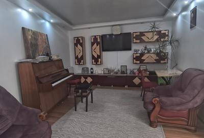 OFERTA DEOSEBITA STADION CASA CU 5 CAMERE, 165 MP PRET 199000 EURO - 1