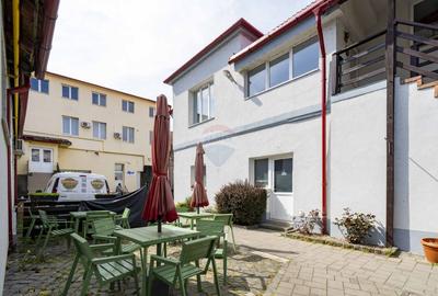 Clădire comercială de vânzare, 2240mp, Ultracentral, str Primăriei - 12