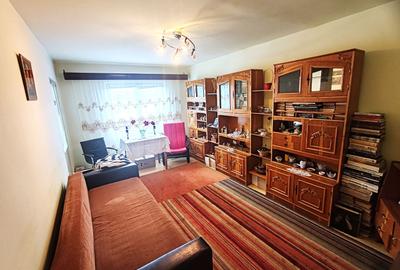 3 Camere, Central, Ideal pentru Familie, An '81 - 19