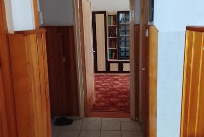 Inchiriez apartament 2 camere - 5