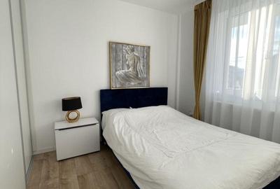 Apartament cu 3 camere decomandat, mobilat în Florești