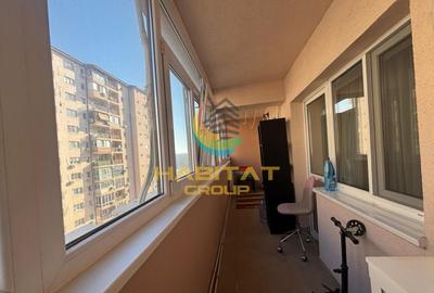 Vanzare ap 3 camere Splaiul Unirii 90 mp centrala proprie loc parcare inclus - 1