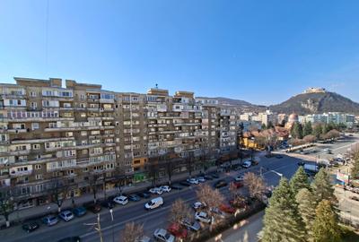 De vanzare 3 camere decomandat - 11