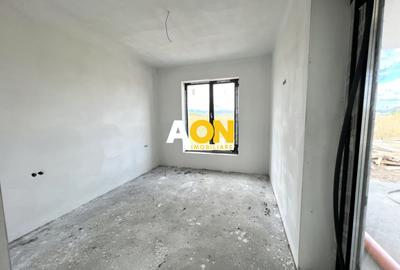 Casa individuala semifinisata, 4 camere, 2 bai, 448mp teren - 12
