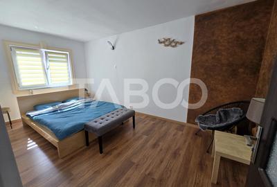 Apartament 3 camere decomandat renovat 2 bai 2 balcoane Turnisor Sibiu - 16