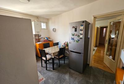 Apartament 2 camere, etajul 4 din 4, cu pod, Complexul Studențesc, comision 0% - 3