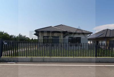 Casa individuala in ansamblu privat, 120 mp utili, 620 mp teren - 1