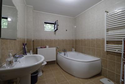 Casă de vânzare în Comarnic | Vilă 261 mp, teren 1.225 mp, priveliște panoramică - 7