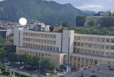 Apartament 2 camere in B-dul Grivitei,SU 61,95 mp cu cele 2 balcoane, etaj 10/10 - 2