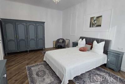 Apartament cu 3 camere decomandat, mobilat în Semicentral