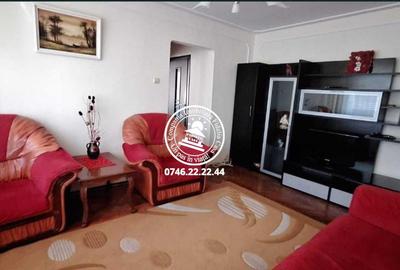 Apartament cu 2 camere decomandat în Podu Roș