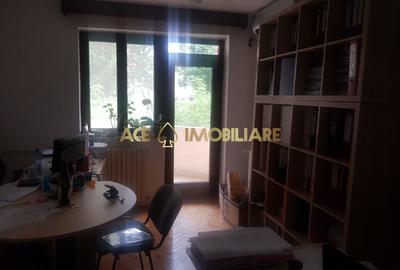 4 Camere de inchiriat | Regie | Spatiu Birouri | Vila - 10
