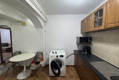 2 cam. etaj 2, decomandat, 50 mp. str. Unirii, zona centrala - 19