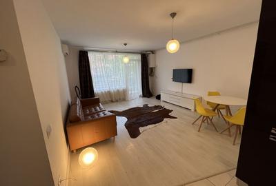 Apartament cu 2 camere semidecomandat, mobilat în Timpuri Noi