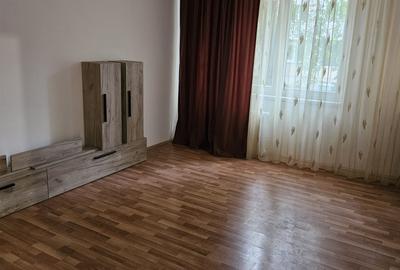 Inchiriere apartament 2 camere, decomandat, Aparatorii  Patriei - 3