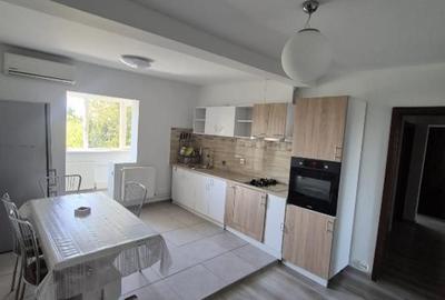 Apartament 3 Camere, 75 Mp, Lipovei - 1