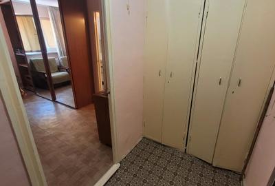 De vanzare garsoniera decomandata, strada Spicului, et 1 - 8