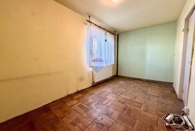 Apartament 3 camere, etaj 2, centrala proprie, prima data la vanzare - 3