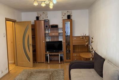 Apartament cu 2 camere decomandat în Colentina