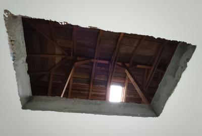 FARA COMISIOANE in Joita casa 4 camere 2 bai terasa PARTER + pod placa la cheie - 16