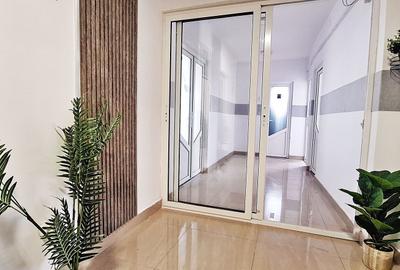 Centul Brasovului, spatiu birouri 70mp (3 camere) 700 euro/luna - 1