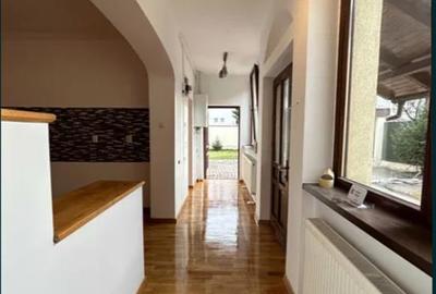 Casa 3 camere individuala,parcare, cu curte si garaj Grivitei - 3