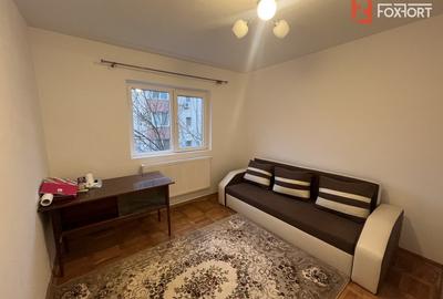 Apartament cu 4 camere, decomandat Zona Girocului - 14