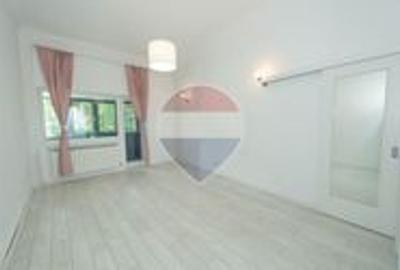 Apartament de inchiriat, 137 mp, central, curte proprie - 19