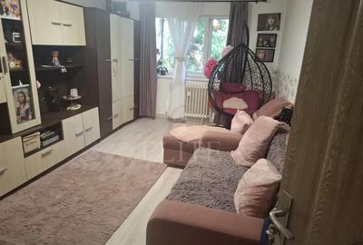 Apartament cu 3 camere decomandat, mobilat în Mănăștur