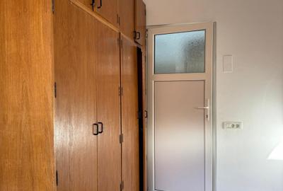 Apartament la casa, cu 3 camere, semidecomandat, zona centrala, str. Sitei - 20